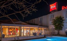 Ibis Arles